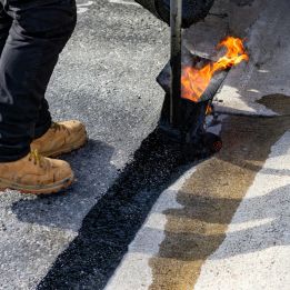 Zustandserfassung; Bohrkernentnahme an der Hauptstrasse (Reudlen – Wengi)